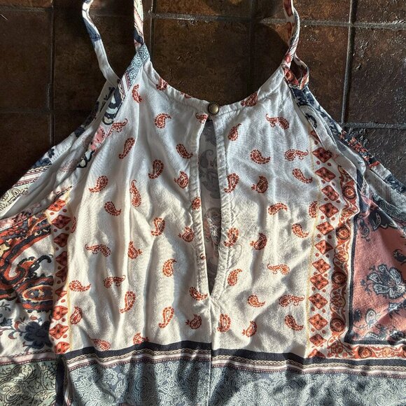 Maurices Paisley Patchwork Sleeveless Tunic – Size 1X - Picture 3 of 7
